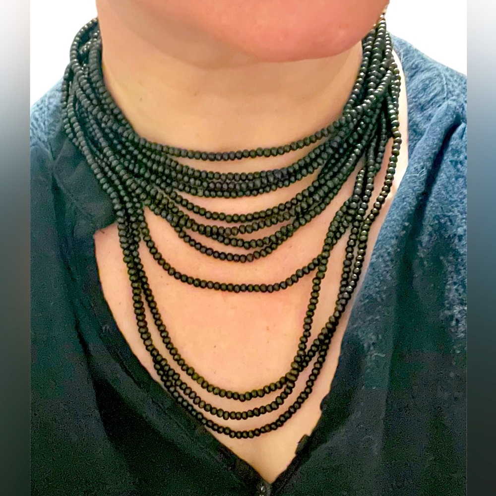 3/$20 💜 Vintage Layered Beaded Strand Long Black Gothic Boho Witchy Necklace